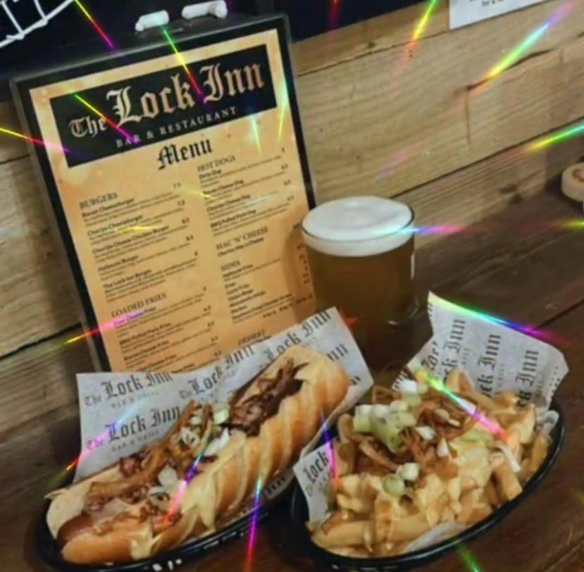 Blessington Road B&B & Lockinn Bar & Restaurant リヴァプール エクステリア 写真